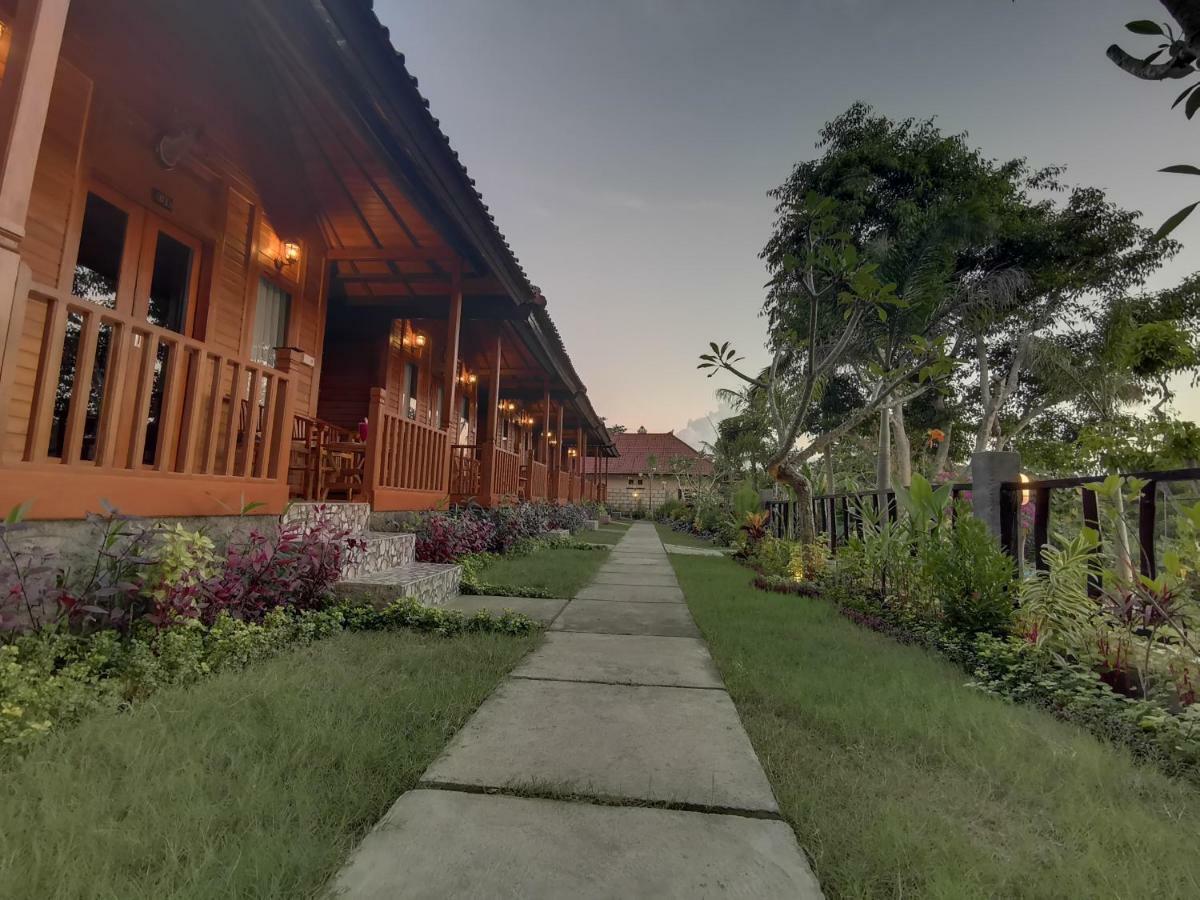 Kamasan Cottage By Reccoma Toyapakeh Luaran gambar